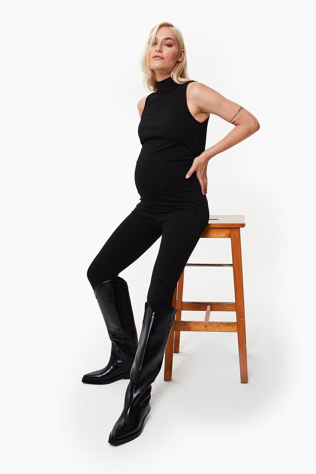 Isabel Hamile Tulum siyah ön yandan görünüm