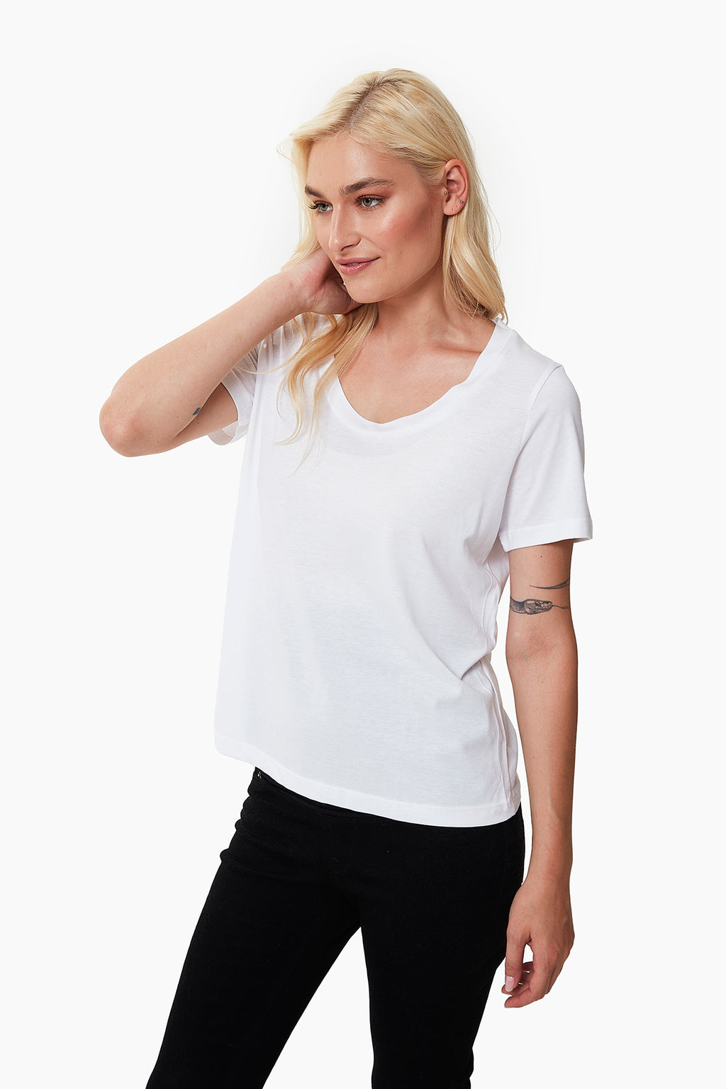Ellie Hamile T-Shirt beyaz yandan görünüm