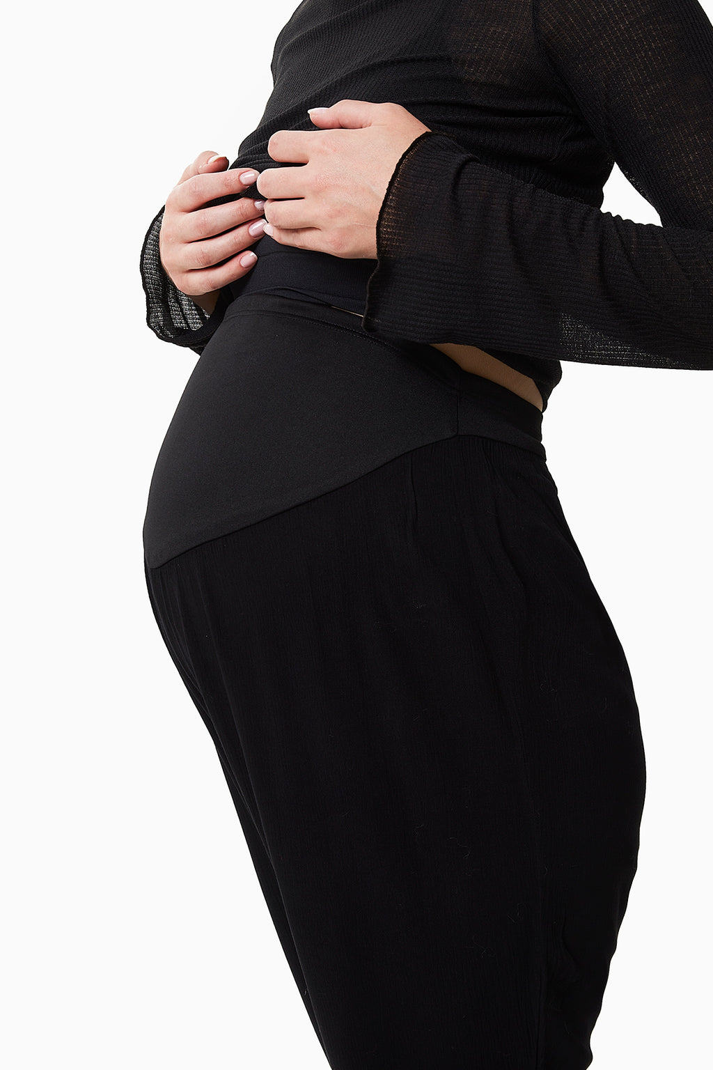 Lori Dökümlü Hamile Pantolon siyah yakın detay çekim