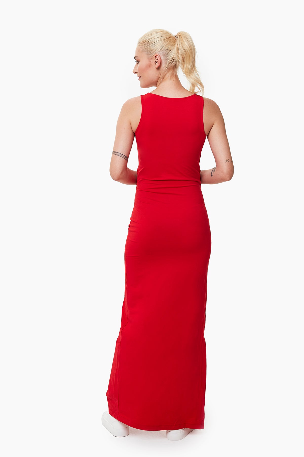 Alessi derin yırtmaçlı hamile elbise kırmızı arkadan görünüm