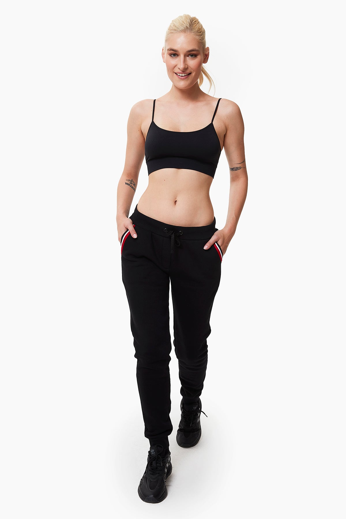 Silvia Hamile Eşofman Takımı Siyah önden görünüm