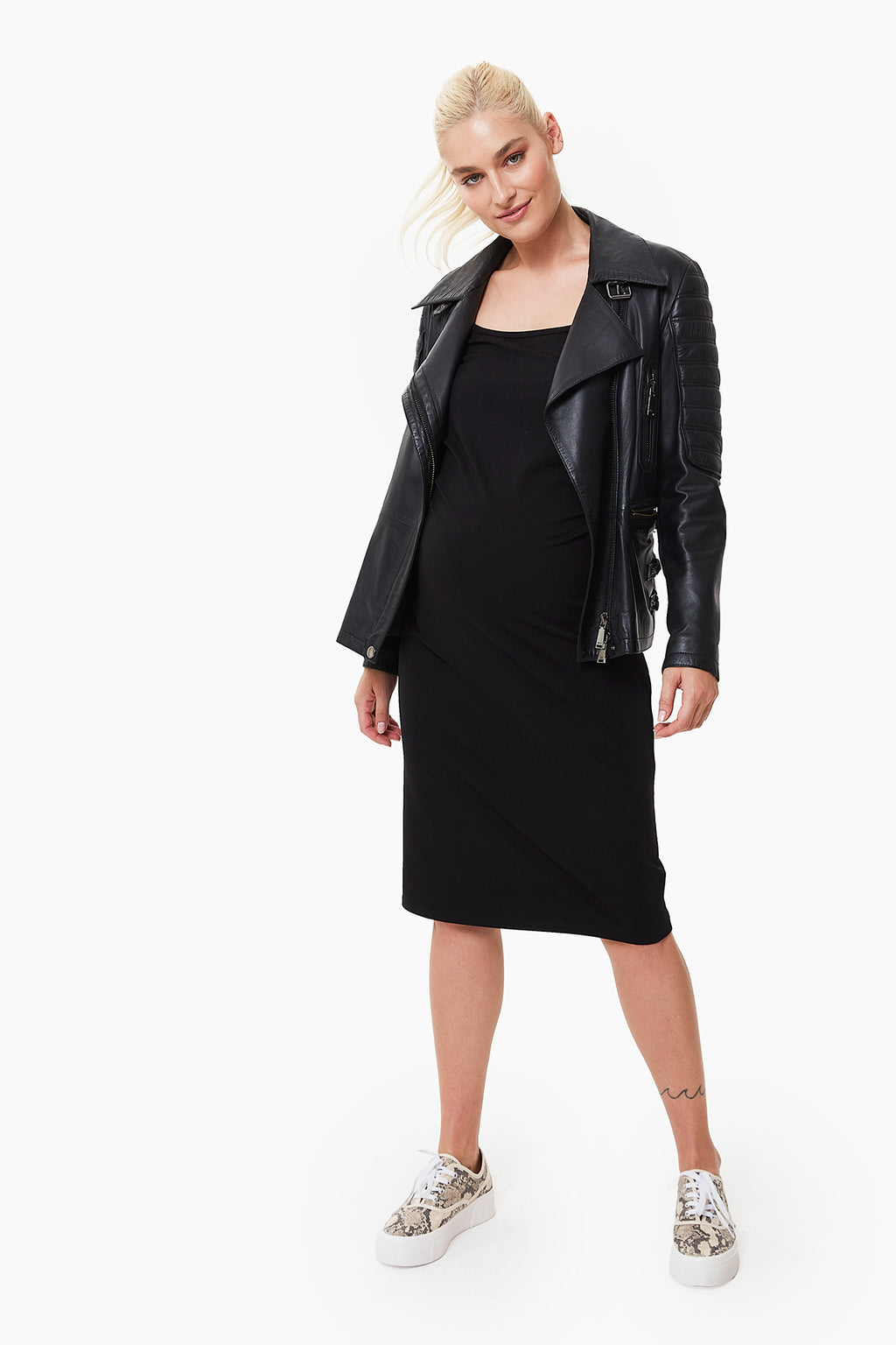 Susie Hamile Elbise siyah önden görünüm