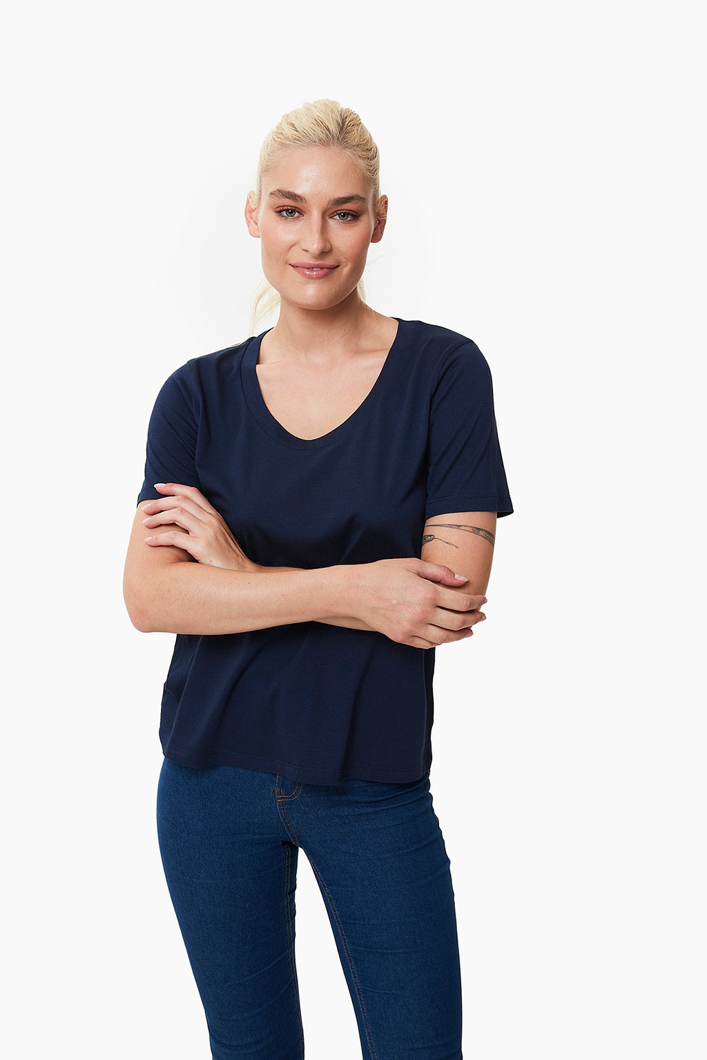 Ellie Hamile T-Shirt lacivert önden görünüm