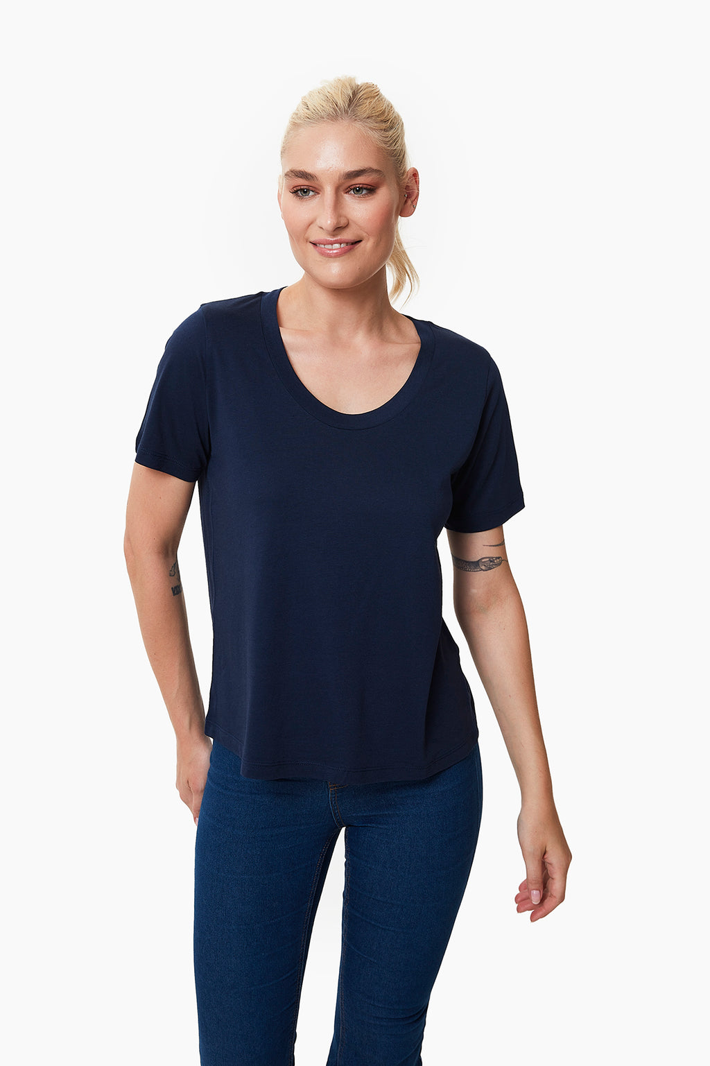 Ellie Hamile T-Shirt lacivert önden görünüm