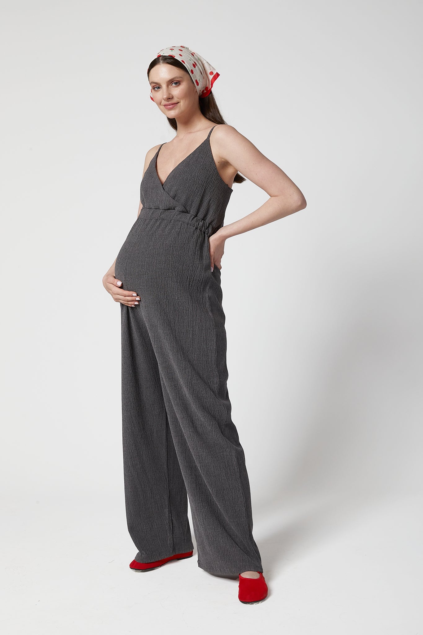 Kylie Kısa Kollu Anvelop Hamile Tulum Gri önden görünüm