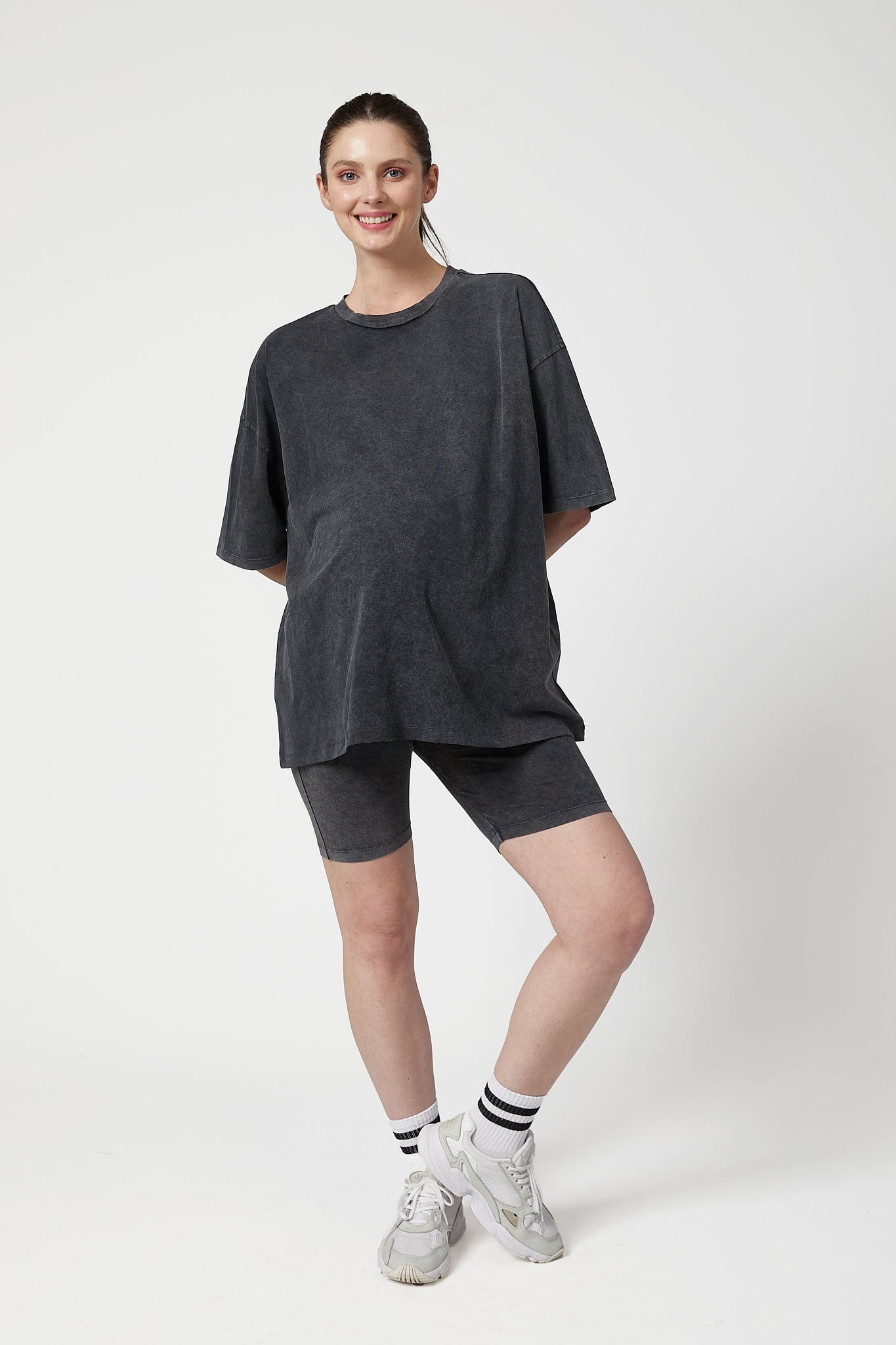 Lea Hamile Takım koyu gri önden görünüm