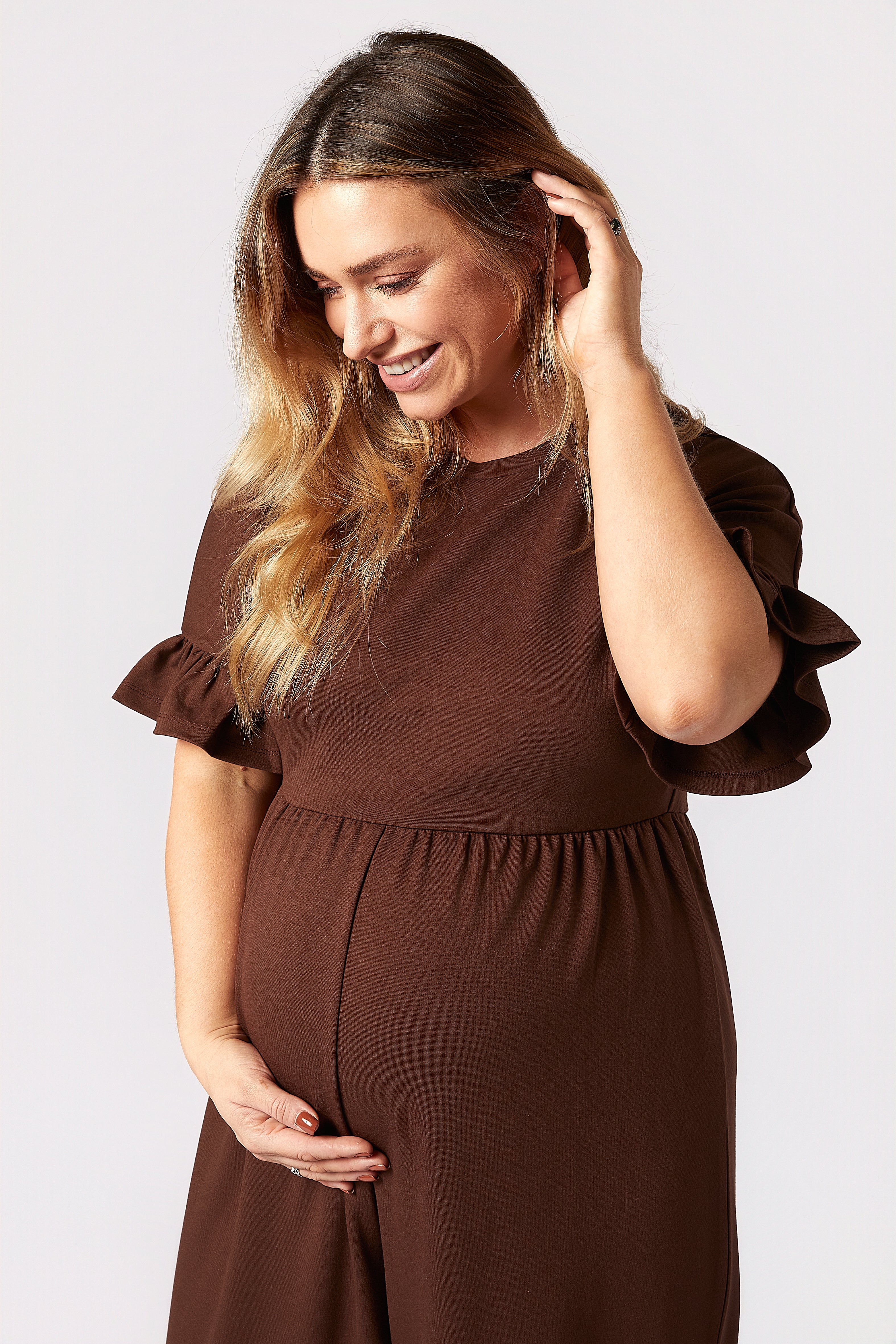 Lilyana Hamile Tulum Kahverengi yakın detay çekim