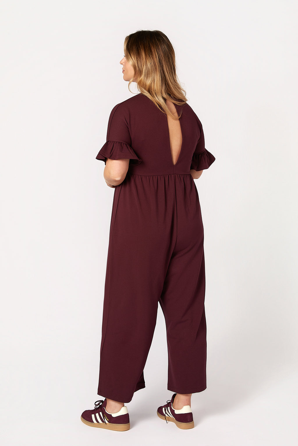 Lilyana Hamile Tulum Bordo arkadan görünüm